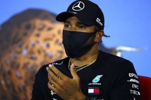 Hamilton ditched Kaepernick tribute after being told of 'potential consequences'