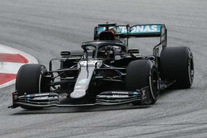 No urgency on Hamilton and Bottas contracts, says Mercedes chief Wolff