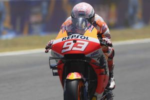 Marc Marquez taken for X-ray after nasty Jerez crash