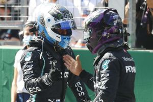 Bottas claims pole with Vettel 11th as Ferrari struggle in Austria
