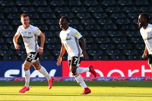 Fulham 1-2 Cardiff (3-2 agg): Hosts hold off fightback to set up Brentford final
