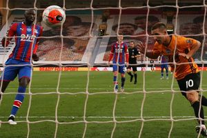 Wolves 2-0 Crystal Palace: Podence and Jonny strike to down Eagles