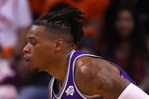 Kings forward Richaun Holmes in quarantine after leaving Disney bubble for food