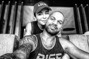 Shikhar Dhawan gets over 2 million likes as he posts a loved-up picture with wife Aesha Dhawan on Instagram