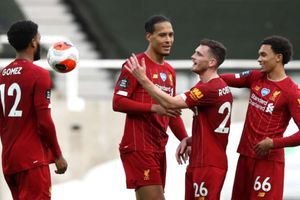 Klopp 'had no idea' ever-present Van Dijk would be so special at Liverpool
