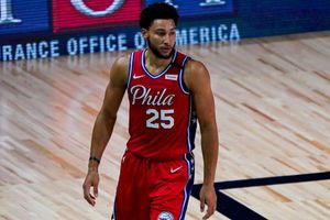 Brown unsure about severity of Simmons' knee injury