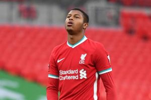 Klopp absolves Brewster of penalty blame: 'I made that decision'