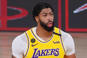 LeBron James hails Anthony Davis as a 'unicorn' after Lakers level series