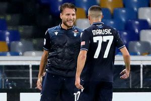 Immobile equals Higuain's Serie A goalscoring record and collects Golden Shoe prize