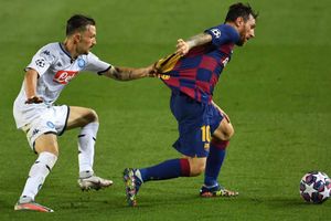 Messi succeeds where Ronaldo failed as Barca battle into Champions League quarter-finals