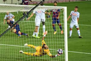 Champions League: Barcelona 3-1 Napoli (4-2 agg): Messi shines as Blaugrana set up Bayern clash