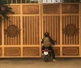 IPL 2020: Chennai Super Kings captain MS Dhoni begins training, practices at JSCA stadium using bowling machine