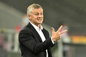 Solskjaer sore over Man Utd misses after De Jong sucker-punch