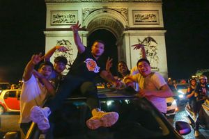 Paris police arrest 148 after PSG loses in Champions League
