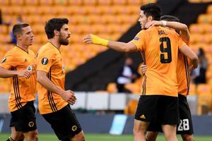 Wolves 1-0 Olympiacos (2-1 agg): Jimenez penalty sends Nuno's men through