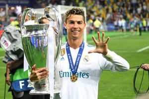 Cristiano Ronaldo would have made Madrid favourites against Man City - Adebayor