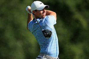 McIlroy shares lead as Tiger struggles at BMW Championship
