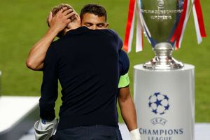 Thiago Silva confirms PSG exit after Champions League loss amid Chelsea links