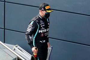 Bottas slams 'sub-optimal' Silverstone strategy after falling to third
