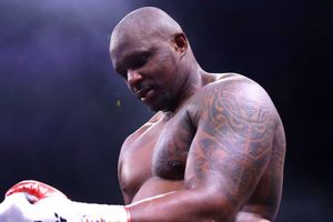 Whyte's WBC title hopes thwarted by Povetkin hammer blow