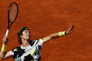 Rublev stuns Tsitsipas with Hamburg final fightback