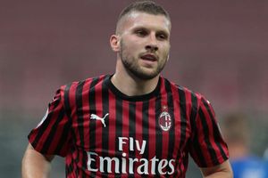 Rebic joins Milan on five-year deal