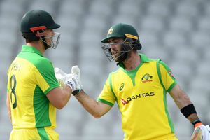 Billings century not enough for England as Hazlewood, Marsh and Maxwell earn Australia victory