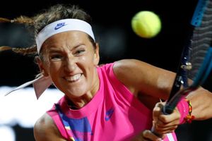 Azarenka crushes Kenin in Rome, as Muguruza sees off Gauff