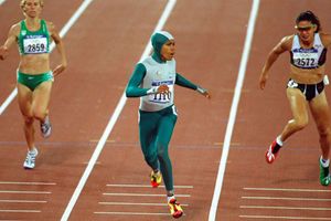 Cathy Freeman's 400m Olympic gold 20 years on: The story behind the Sydney Swift Suit