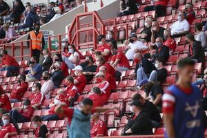 Coronavirus: UK government pauses plans for fans' October return to sporting events in England
