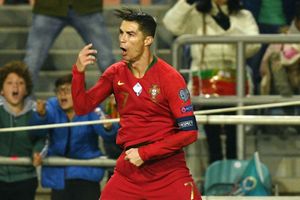 Ronaldo feeling better but still a doubt for Sweden, confirms Santos