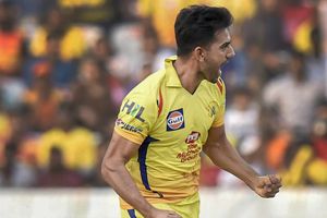IPL 2020: Chahar returns negative test twice, back to team hotel