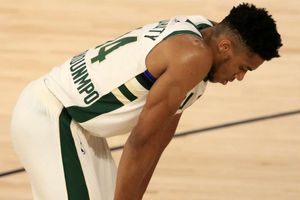 Giannis Antetokounmpo questionable for Game 4 as Bucks face sweep