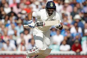 'Batting on Matting': Vihari trains for OZ series with coach Sridhar for company