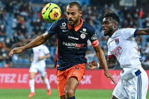 Montpellier's 43-year-old captain Hilton sent off