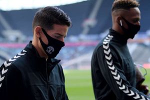 James Rodriguez selected for Everton debut at Tottenham