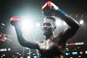 Charlo twins sweep doubleheader as Jermall retains title and Jermell unifies belts