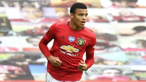 Man Utd's Greenwood wants to break records after first England call-up