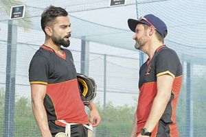 Big setback for Royal Challengers Bangalore as key all-rounder suffers side strain