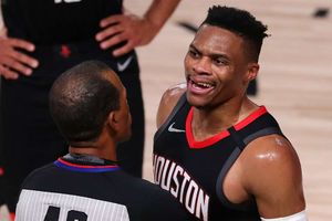 Westbrook on shouting match with Rondo's brother: You're supposed to shut up and watch the game