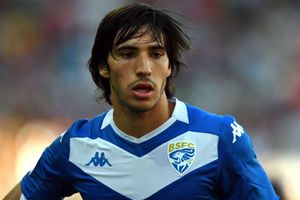 Brescia's Tonali appears to confirm Milan move
