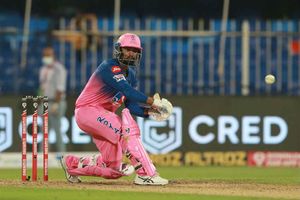 Rahul Tewatia's big sixes: Rajasthan Royals captain Steve Smith reveals how he hits them