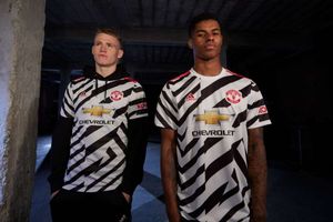 Manchester United release extravagant 'zebra' kit