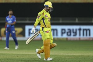 IPL 2020: Dhoni urges CSK to pull things back