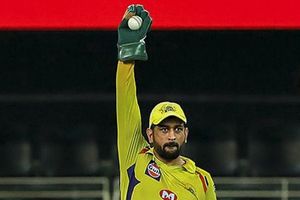 What makes MS Dhoni tick as Chennai Super Kings captain? Brett Lee has answer!