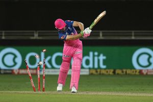 IPL 2020: Spin coach Bahutule reveals why Royals failed in run chase against Capitals