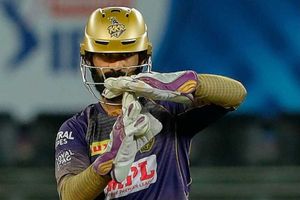Dinesh Karthik under pressure after wrong captaincy calls; Eoin Morgan to be new leader?
