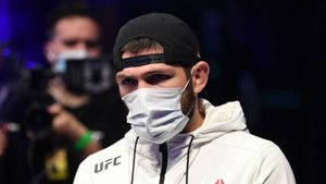 Khabib unsure of future beyond UFC 254 but White has 'something special' lined up
