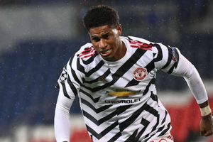 Paris Saint-Germain 1-2 Manchester United: Rashford rescues Red Devils again