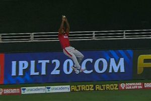 Mayank Agarwal's 'Superman' effort leaves Kings XI Punjab fielding coach Jonty Rhodes stunned